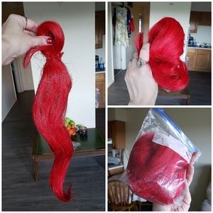NWT racer red hair weave
